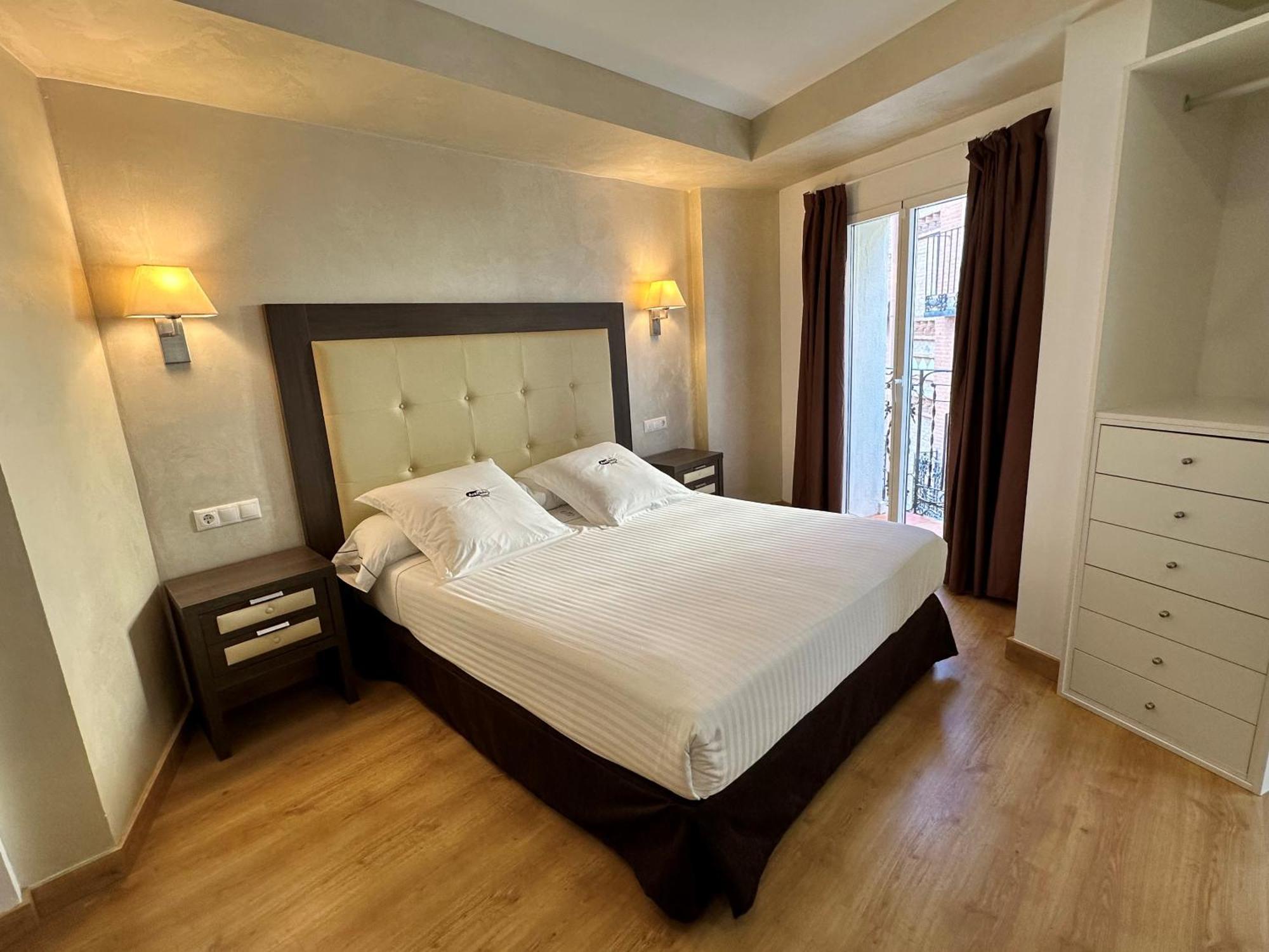 Antidoto Rooms Zocodover Check-In On Line Toledo Exterior foto